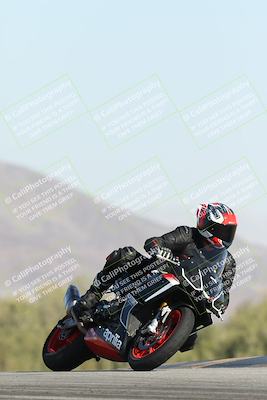 media/Dec-01-2025-Moto Forza (Mon) [[2daa91e15f]]/2-Intermediate Group/Session 2 Turn 9 Entry/